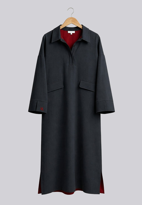 Double lined modest dress in black and burgundy Hanged – Hijabaya