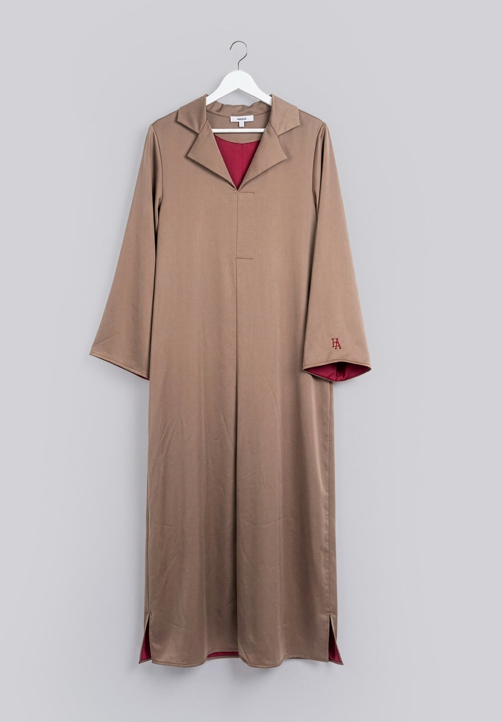 Satin modest maxi dress in ash brown and burgundy Hanged – Hijabaya